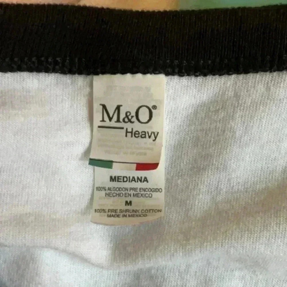 NWOT M&O Grapic  Long Sleeve T-Shirt in Size Medium - Picture 4 of 4